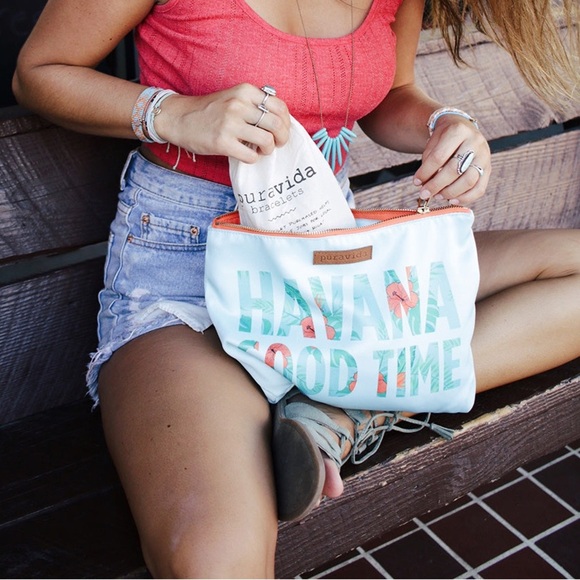 NWOT Pura Vida ‘Havana Good Time’ Makeup Bag in Blue Multi OS - Picture 5 of 11